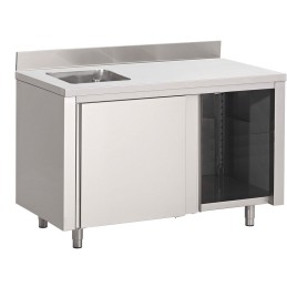 Chef cupboard with backsplash and sliding doors