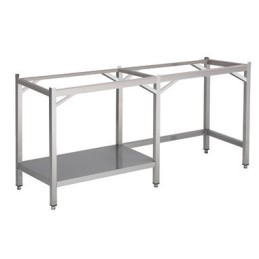 Reinforced base with half under shelf